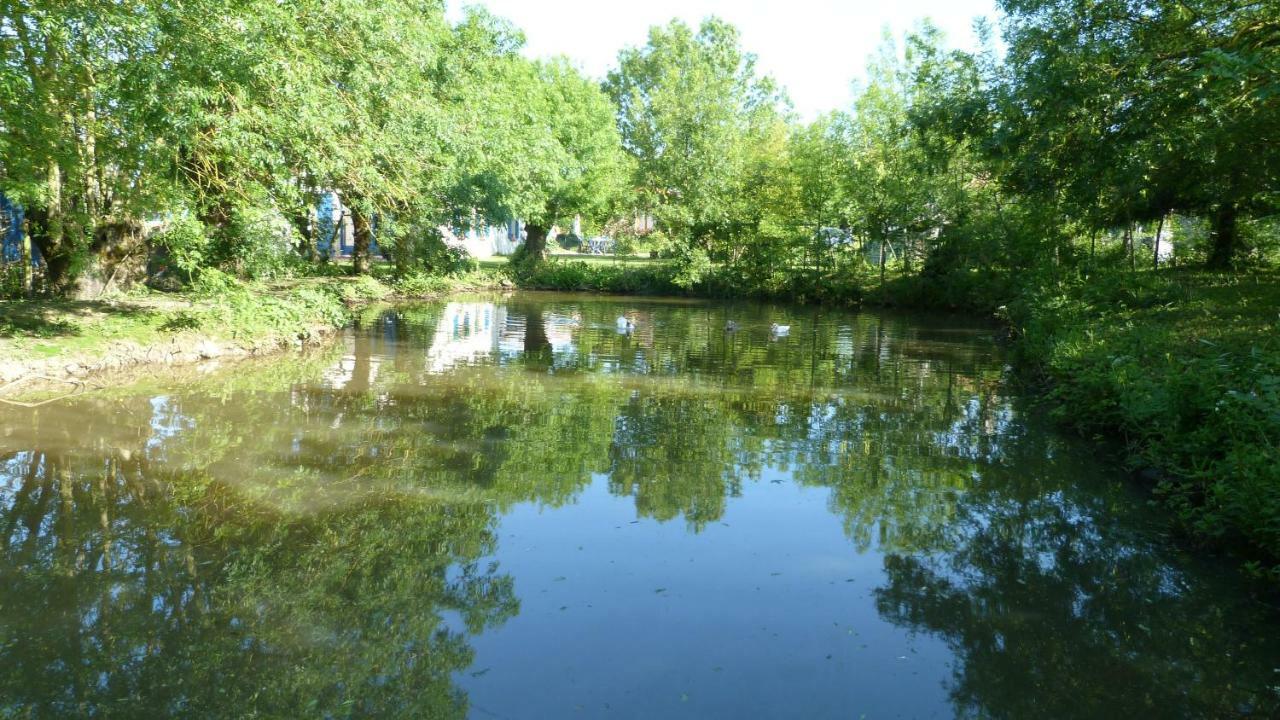 La Courtoise "Chez Gustine" Villa La Marne Exteriör bild